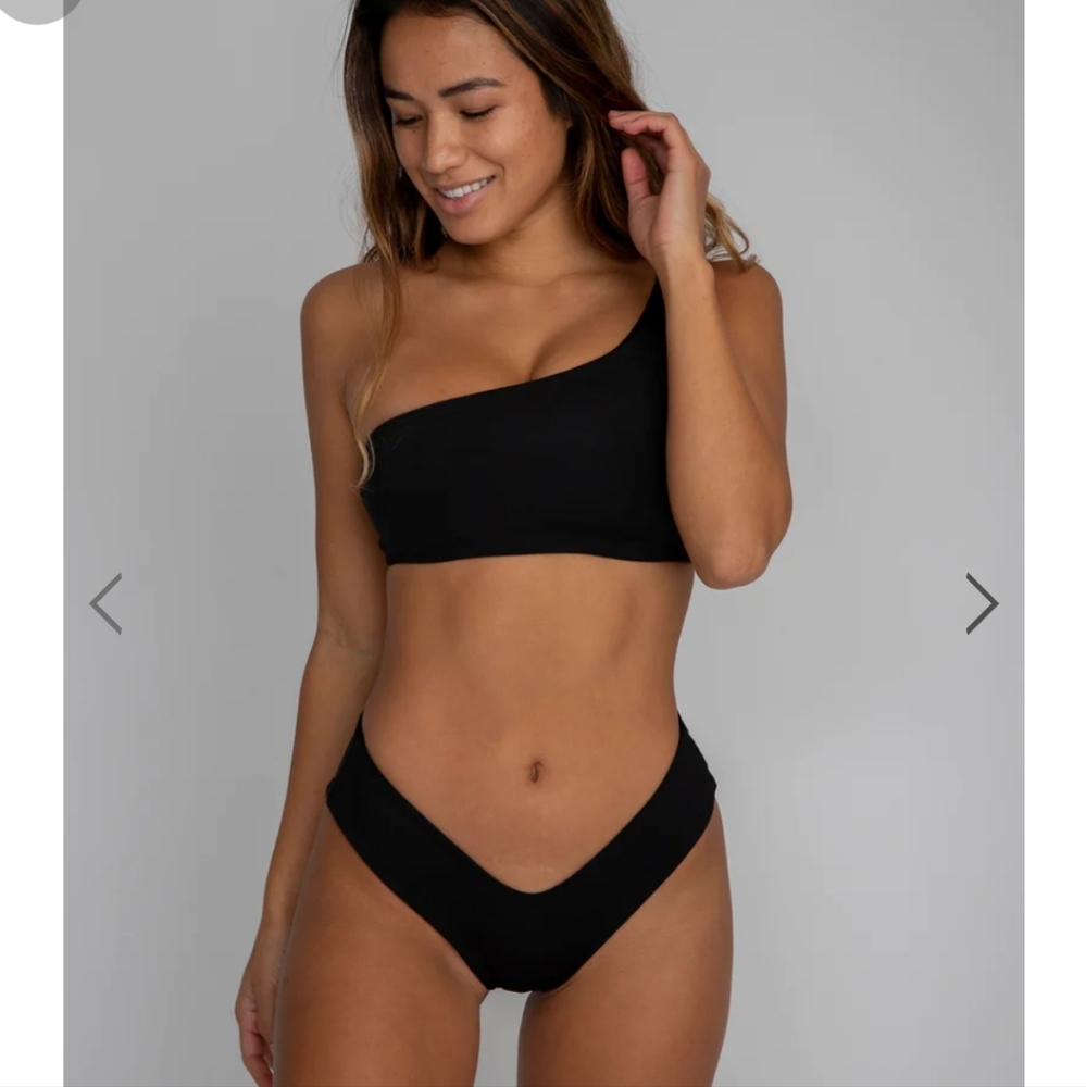 Skatie back swim bottom
